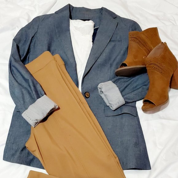 Dalia Blazer - Picture 2 of 6